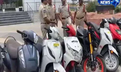 Hyderabad: वाहन चोरी के आरोप में दो डिलीवरी एजेंट और नाबालिग गिरफ्तार