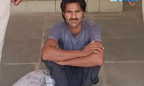 भीषण सड़क हादसे में गैर इरादतन हत्या की कार्रवाई, बिना लाइसेंस ट्रेलर चला रहा ड्राइवर गिरफ्तार भीषण सड़क हादसे में गैर इरादतन हत्या की कार्रवाई, बिना लाइसेंस ट्रेलर चला रहा ड्राइवर गिरफ्तार