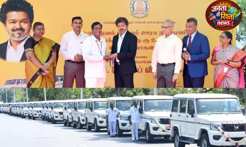 Chennai CM विजय ने 40 नए वाहनों को हरी झंडी दिखाई