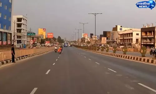 भुवनेश्वर NH-16 पर सड़क सुरक्षा सुधार की मांग तेज भुवनेश्वर NH-16 पर सड़क सुरक्षा सुधार की मांग तेज