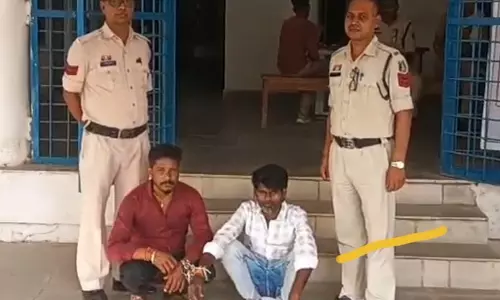 फर्जी ई-वे बिल बनाकर चोरी का स्क्रैप खपाने वाले गिरोह का भंडाफोड़, ओडिशा-छत्तीसगढ़ के आरोपी गिरफ्तार फर्जी ई-वे बिल बनाकर चोरी का स्क्रैप खपाने वाले गिरोह का भंडाफोड़, ओडिशा-छत्तीसगढ़ के आरोपी गिरफ्तार
