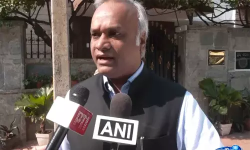 मेलोनी को ‘मेलोडी’ गिफ्ट पर विवाद, प्रियंका खड़गे ने PM मोदी पर साधा निशाना