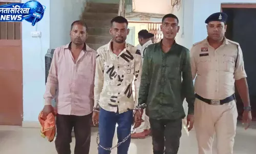 टाटा मैजिक से गौवंश तस्करी का खुलासा, 5 तस्कर गिरफ्तार