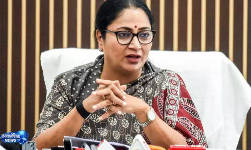 13 साल के इंतज़ार के बाद, दिल्ली में 15 मई से नए राशन कार्ड बनने फिर शुरू: CM रेखा गुप्ता 13 साल के इंतज़ार के बाद, दिल्ली में 15 मई से नए राशन कार्ड बनने फिर शुरू: CM रेखा गुप्ता