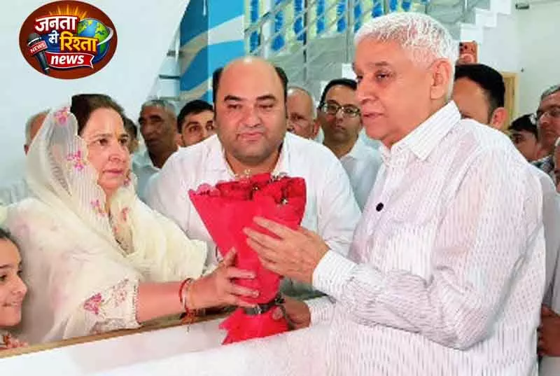 Hisar नवजोत कौर सिद्धू ने बाबा रामपाल से आशीर्वाद प्राप्त किया Hisar नवजोत कौर सिद्धू ने बाबा रामपाल से आशीर्वाद प्राप्त किया