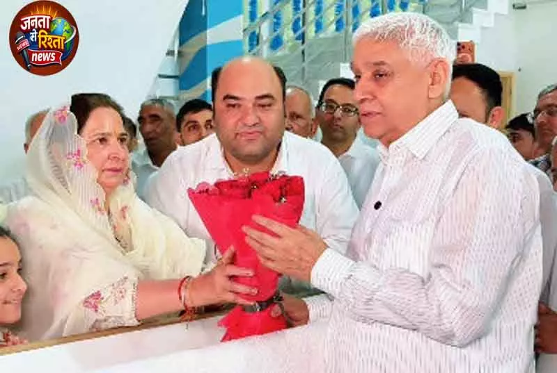 नवजोत कौर सिद्धू ने Haryana में बाबा रामपाल से आशीर्वाद लिया नवजोत कौर सिद्धू ने Haryana में बाबा रामपाल से आशीर्वाद लिया
