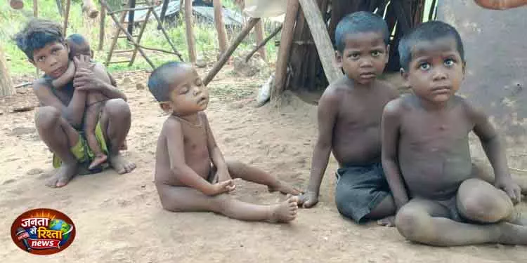 Jajpur में आदिवासी गाँव में कुपोषण का खतरा Jajpur में आदिवासी गाँव में कुपोषण का खतरा