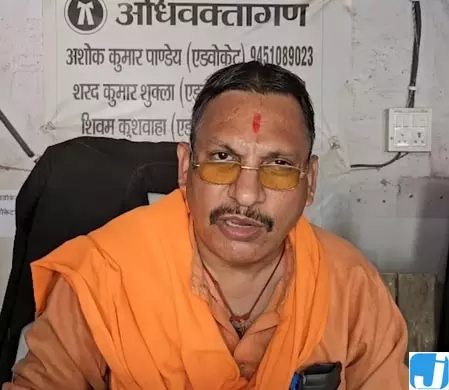 राहुल गांधी के विवादित बयान पर मचा बवाल, हिंदू महासभा दर्ज कराएगी एफआईआर राहुल गांधी के विवादित बयान पर मचा बवाल, हिंदू महासभा दर्ज कराएगी एफआईआर