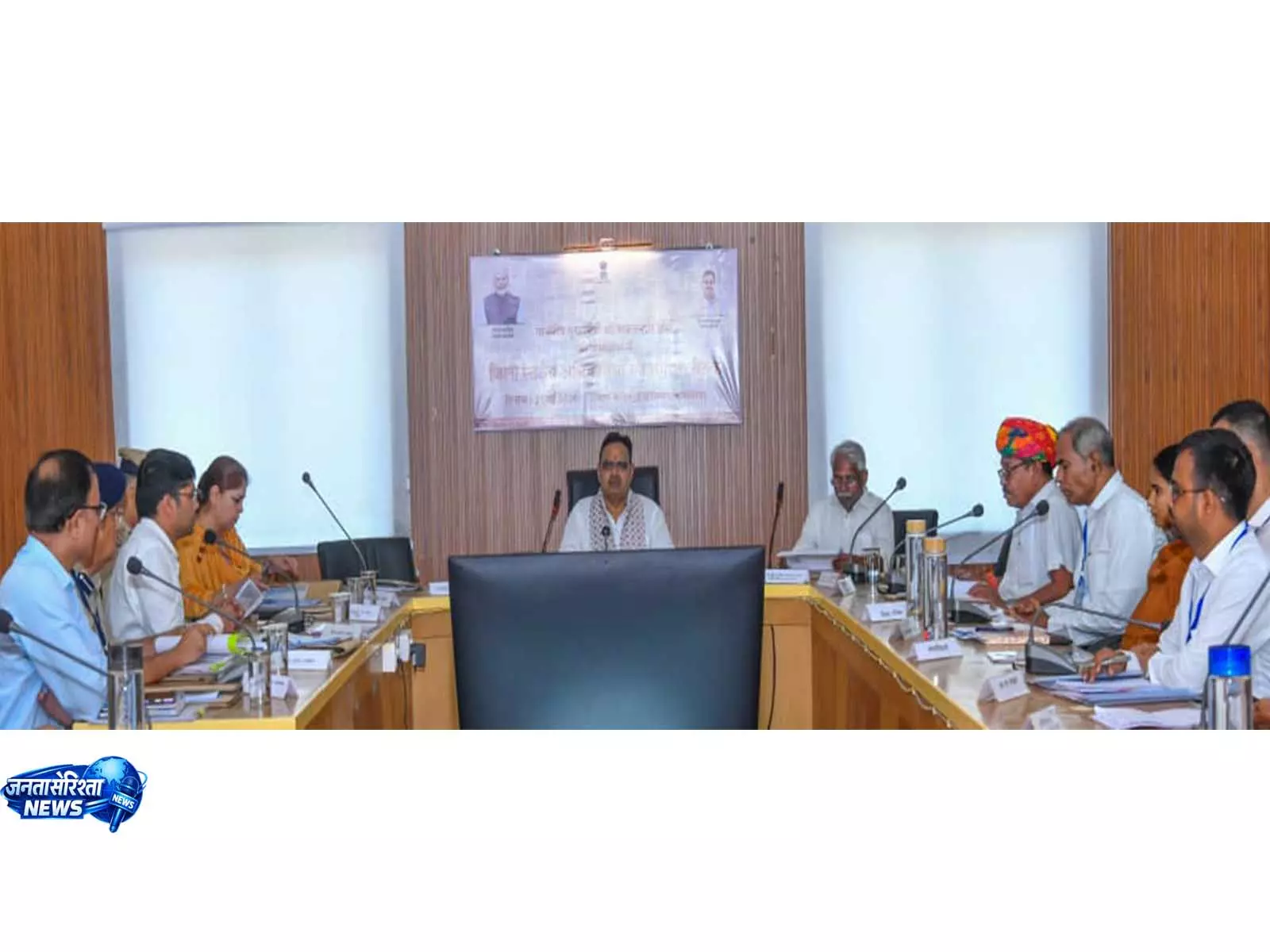 सरकार आदिवासी क्षेत्रों के समग्र विकास के लिए प्रतिबद्ध है: राजस्थान के CM भजनलाल शर्मा सरकार आदिवासी क्षेत्रों के समग्र विकास के लिए प्रतिबद्ध है: राजस्थान के CM भजनलाल शर्मा