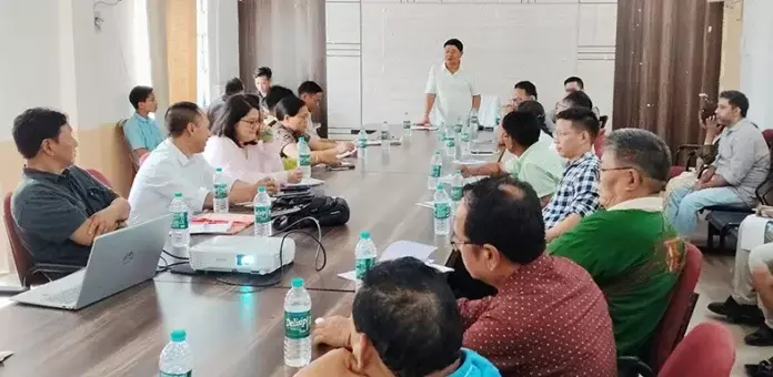 Arunachal: डीसी ने राजनीतिक दलों से बीएलए नियुक्त करने का आग्रह किया
