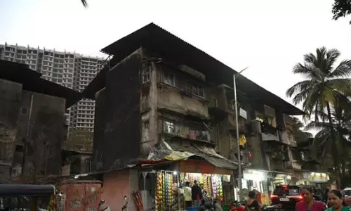 Navi Mumbai : 504 इमारतें खतरनाक घोषित, प्रशासन ने तुरंत खाली करने की चेतावनी जारी की