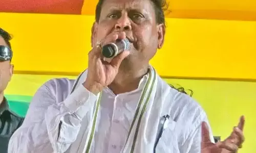 Kolkata: मुस्लिम समुदाय कुर्बानी को लेकर अडिग: हुमायूं कबीर Kolkata: मुस्लिम समुदाय कुर्बानी को लेकर अडिग: हुमायूं कबीर