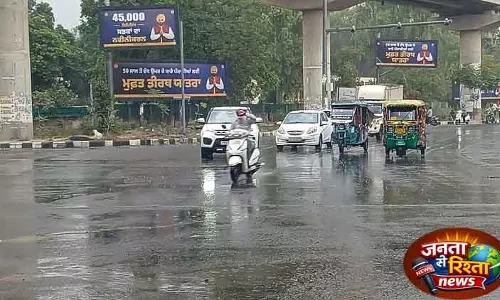 Chandigarh ट्राईसिटी में धूल भरी आंधी से गर्मी से कुछ राहत मिली Chandigarh ट्राईसिटी में धूल भरी आंधी से गर्मी से कुछ राहत मिली