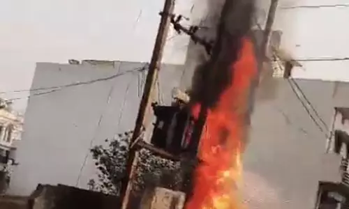 कोटा इलाके में ट्रांसफॉर्मर में लगी आग, IED बम की तरह हुआ ब्लास्ट कोटा इलाके में ट्रांसफॉर्मर में लगी आग, IED बम की तरह हुआ ब्लास्ट