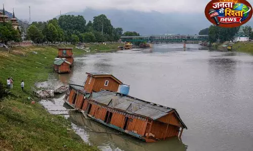 Kashmir में बर्फ, जम्मू में गर्मी, बारिश की कमी Kashmir में बर्फ, जम्मू में गर्मी, बारिश की कमी