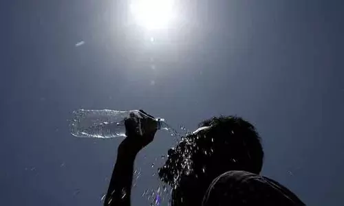 Ganjam में हीटस्ट्रोक से 3 लोगों की मौत Ganjam में हीटस्ट्रोक से 3 लोगों की मौत