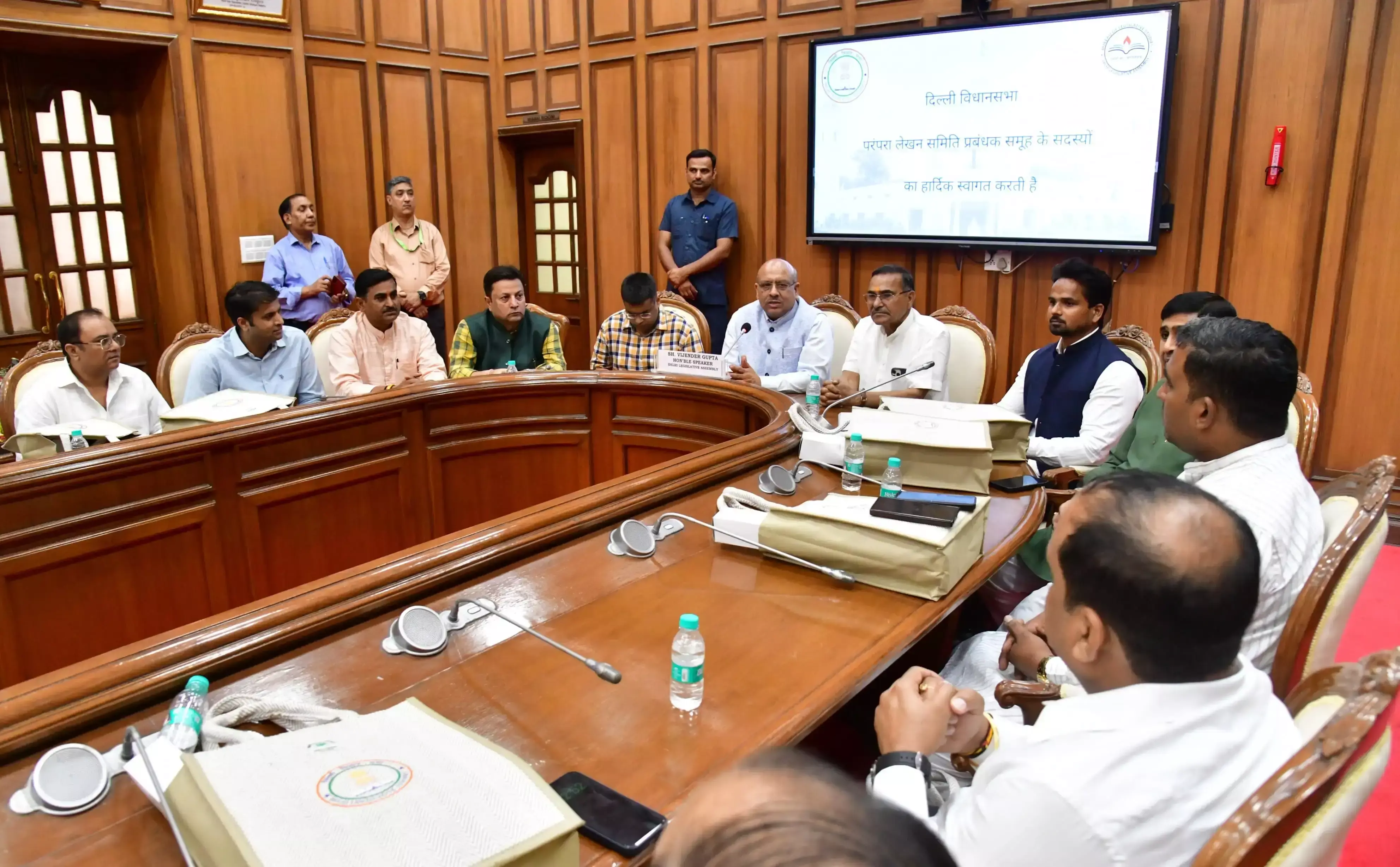New Delhi: दिल्ली विधानसभा को बताया स्वतंत्रता संग्राम की विरासत: विजेंद्र गुप्ता New Delhi: दिल्ली विधानसभा को बताया स्वतंत्रता संग्राम की विरासत: विजेंद्र गुप्ता