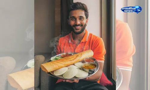 नीतीश कुमार रेड्डी की वायरल फोटो पर विवाद, CSK के बाहर होने से जोड़ा गया मजाक का दावा नीतीश कुमार रेड्डी की वायरल फोटो पर विवाद, CSK के बाहर होने से जोड़ा गया मजाक का दावा