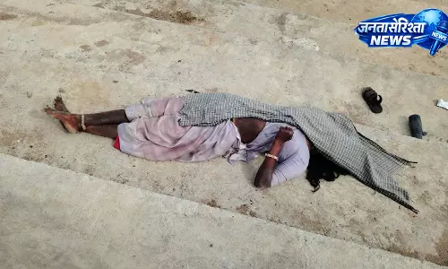 प्रेम प्रसंग के चलते जहर खाकर आत्महत्या की कोशिश, महिला की मौत प्रेम प्रसंग के चलते जहर खाकर आत्महत्या की कोशिश, महिला की मौत