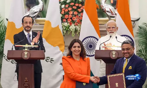 India और साइप्रस ने रक्षा, व्यापार, आतंकवाद-रोधी और संस्कृति सहित विभिन्न क्षेत्रों में अपने संबंधों को और गहरा किया India और साइप्रस ने रक्षा, व्यापार, आतंकवाद-रोधी और संस्कृति सहित विभिन्न क्षेत्रों में अपने संबंधों को और गहरा किया
