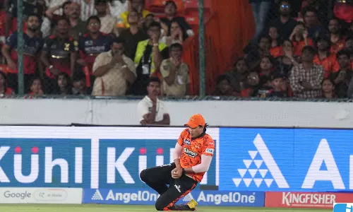 RCB को तीसरा झटका, 94/3 पर दबाव में रनचेज; ईशान मलिंगा ने फिर किया कमाल RCB को तीसरा झटका, 94/3 पर दबाव में रनचेज; ईशान मलिंगा ने फिर किया कमाल
