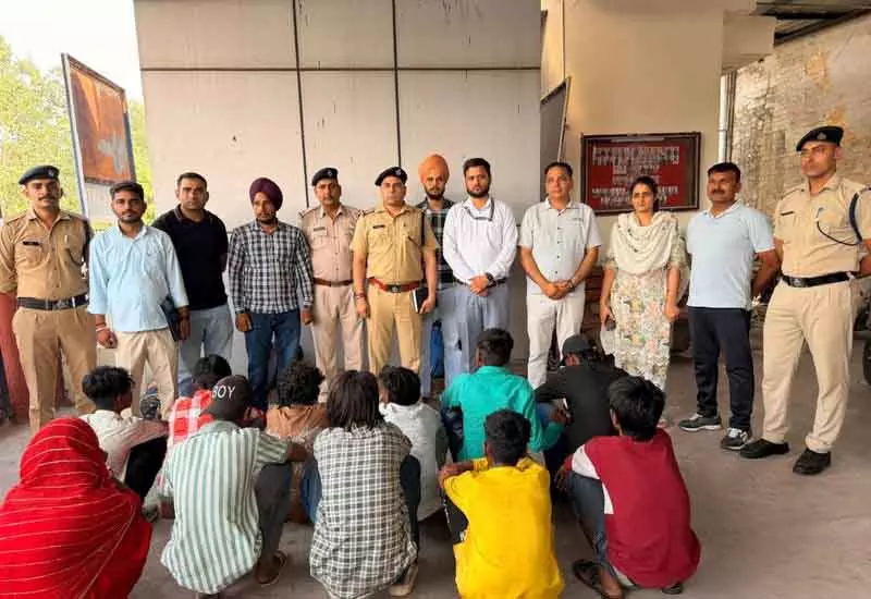 Ambala कैंट: नाबालिग बच्चों की मानव तस्करी नाकाम Ambala कैंट: नाबालिग बच्चों की मानव तस्करी नाकाम