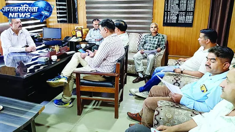 राजगढ़ में 1.20 लाख मतपत्रों का लेखन पूरा राजगढ़ में 1.20 लाख मतपत्रों का लेखन पूरा