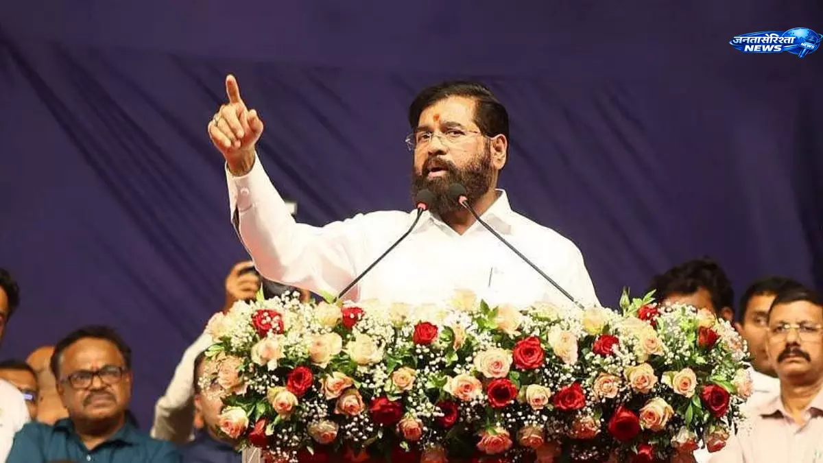 मीरा-भायंदर में प्रस्तावों पर रोक से राजनीतिक तनाव बढ़ा, BJP और शिंदे गुट में टकराव तेज मीरा-भायंदर में प्रस्तावों पर रोक से राजनीतिक तनाव बढ़ा, BJP और शिंदे गुट में टकराव तेज