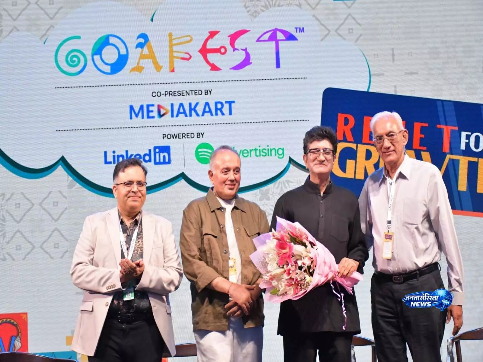 Goafest 2026 में प्रसून जोशी का सम्मान, नए पद के लिए मिला सम्मान Goafest 2026 में प्रसून जोशी का सम्मान, नए पद के लिए मिला सम्मान