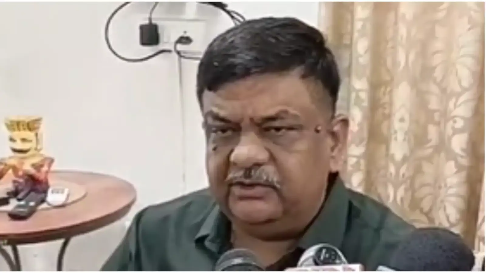 जोधपुर: राजस्थान में बड़े स्तर पर वृक्षारोपण, 50 करोड़ पौधे लगाए जाएंगे जोधपुर: राजस्थान में बड़े स्तर पर वृक्षारोपण, 50 करोड़ पौधे लगाए जाएंगे
