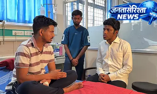 Bidar : सरकारी अस्पताल में डॉक्टर पर हमला, 7 आरोपी गिरफ्तार Bidar : सरकारी अस्पताल में डॉक्टर पर हमला, 7 आरोपी गिरफ्तार