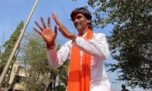 Mumbai: मराठा आरक्षण मुद्दे पर सरकार सकारात्मक रुख अपनाएगी: प्रसाद लाड Mumbai: मराठा आरक्षण मुद्दे पर सरकार सकारात्मक रुख अपनाएगी: प्रसाद लाड