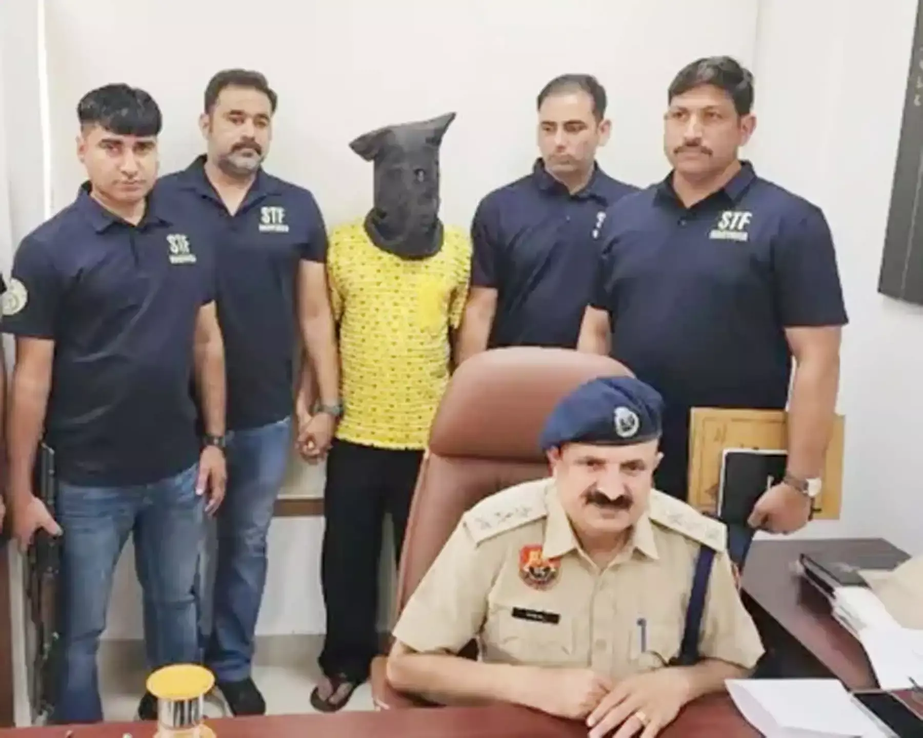 Gurugram: नशे के खिलाफ बड़ी कामयाबी, 35 करोड़ की हेरोइन बरामद Gurugram: नशे के खिलाफ बड़ी कामयाबी, 35 करोड़ की हेरोइन बरामद