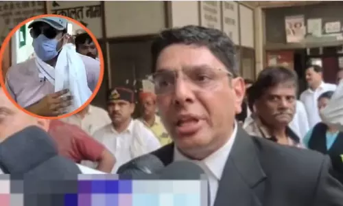 Twisha शर्मा मौत मामला: जबलपुर कोर्ट परिसर वीडियो पर वकील ने उठाए गंभीर सवाल Twisha शर्मा मौत मामला: जबलपुर कोर्ट परिसर वीडियो पर वकील ने उठाए गंभीर सवाल