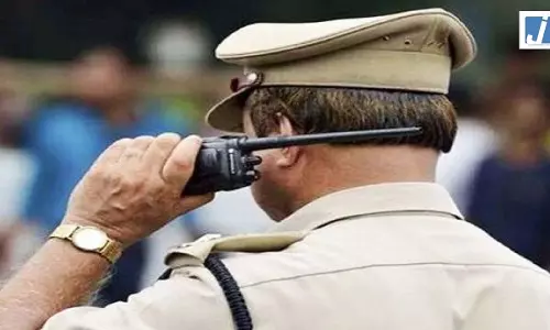 पुलिस ने झपटमारी गिरोह का भंडाफोड़ किया, चार गिरफ्तार; दो मोबाइल और मोटरसाइकिल बरामद