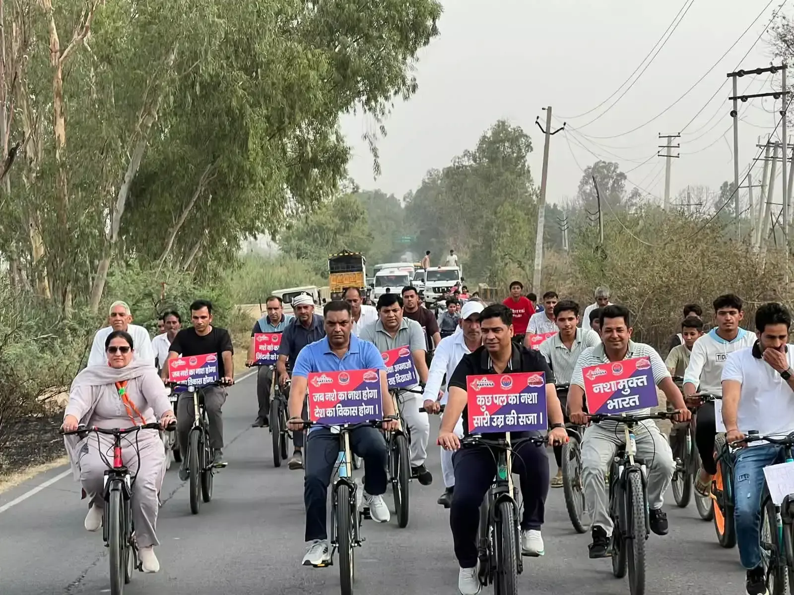 Sirsa: एसपी ने नशे के खिलाफ सामूहिक अभियान चलाने का किया आह्वान Sirsa: एसपी ने नशे के खिलाफ सामूहिक अभियान चलाने का किया आह्वान