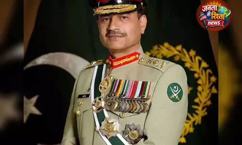 शांति प्रयासों के बीच पाक सेना प्रमुख मुनीर Tehran पहुंचे शांति प्रयासों के बीच पाक सेना प्रमुख मुनीर Tehran पहुंचे