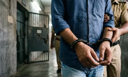 पुलिस का कॉम्बिंग ऑपरेशन, ड्रग्स तस्करी पर 24 विदेशी हिरासत में पुलिस का कॉम्बिंग ऑपरेशन, ड्रग्स तस्करी पर 24 विदेशी हिरासत में