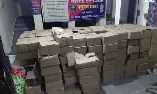 शराब माफिया : 60 लाख की विदेशी शराब बरामद, तस्कर की खोज में जुटी पुलिस शराब माफिया : 60 लाख की विदेशी शराब बरामद, तस्कर की खोज में जुटी पुलिस