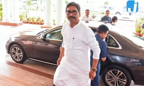 झारखंड: मुख्यमंत्री ने भीषण लू के बीच पेयजल उपलब्धता सुनिश्चित करने के निर्देश दिए झारखंड: मुख्यमंत्री ने भीषण लू के बीच पेयजल उपलब्धता सुनिश्चित करने के निर्देश दिए