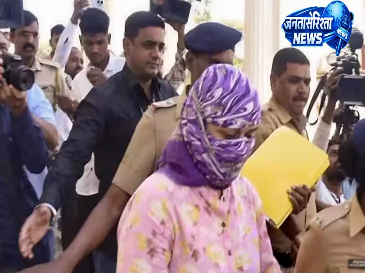Nashik TCS case: कथित उत्पीड़न और धर्म परिवर्तन जांच में 1500 पेज की चार्जशीट दाखिल Nashik TCS case: कथित उत्पीड़न और धर्म परिवर्तन जांच में 1500 पेज की चार्जशीट दाखिल