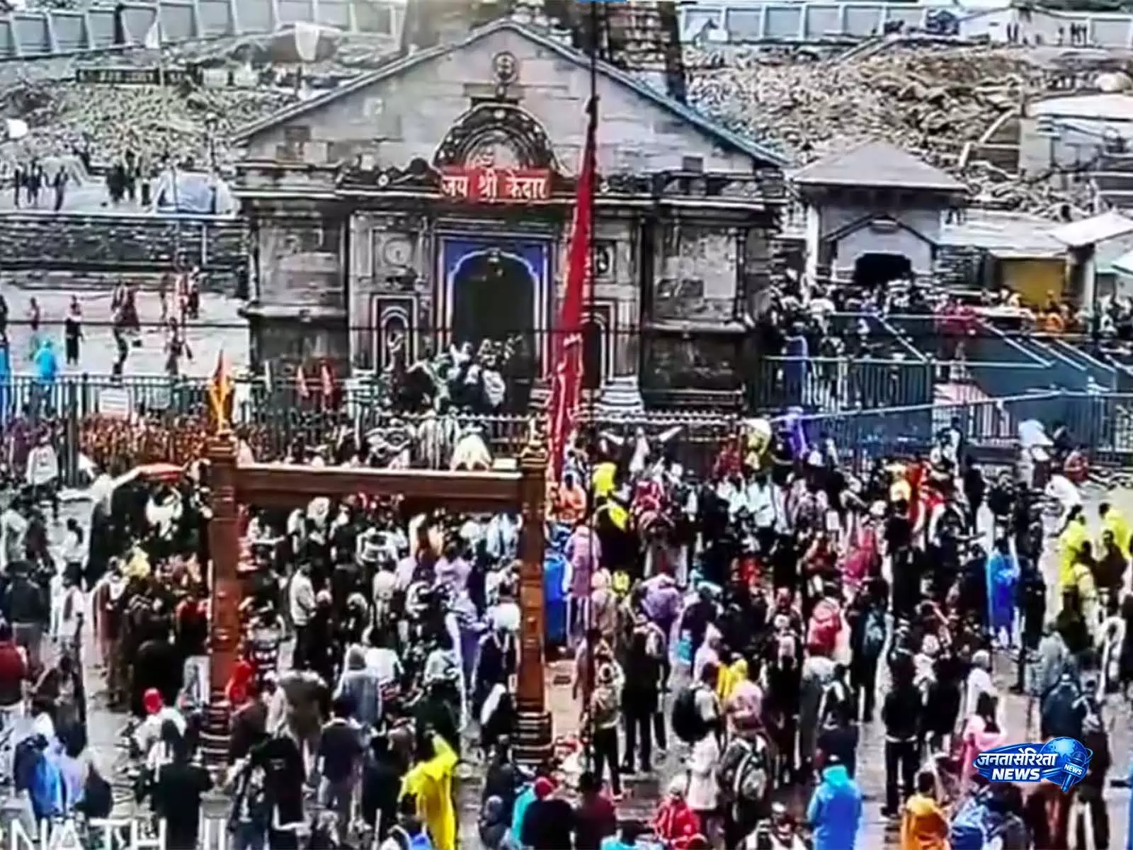 मौसम अलर्ट से केदारनाथ यात्रा प्रभावित, Dehradun में ट्रैफिक प्लान लागू मौसम अलर्ट से केदारनाथ यात्रा प्रभावित, Dehradun में ट्रैफिक प्लान लागू
