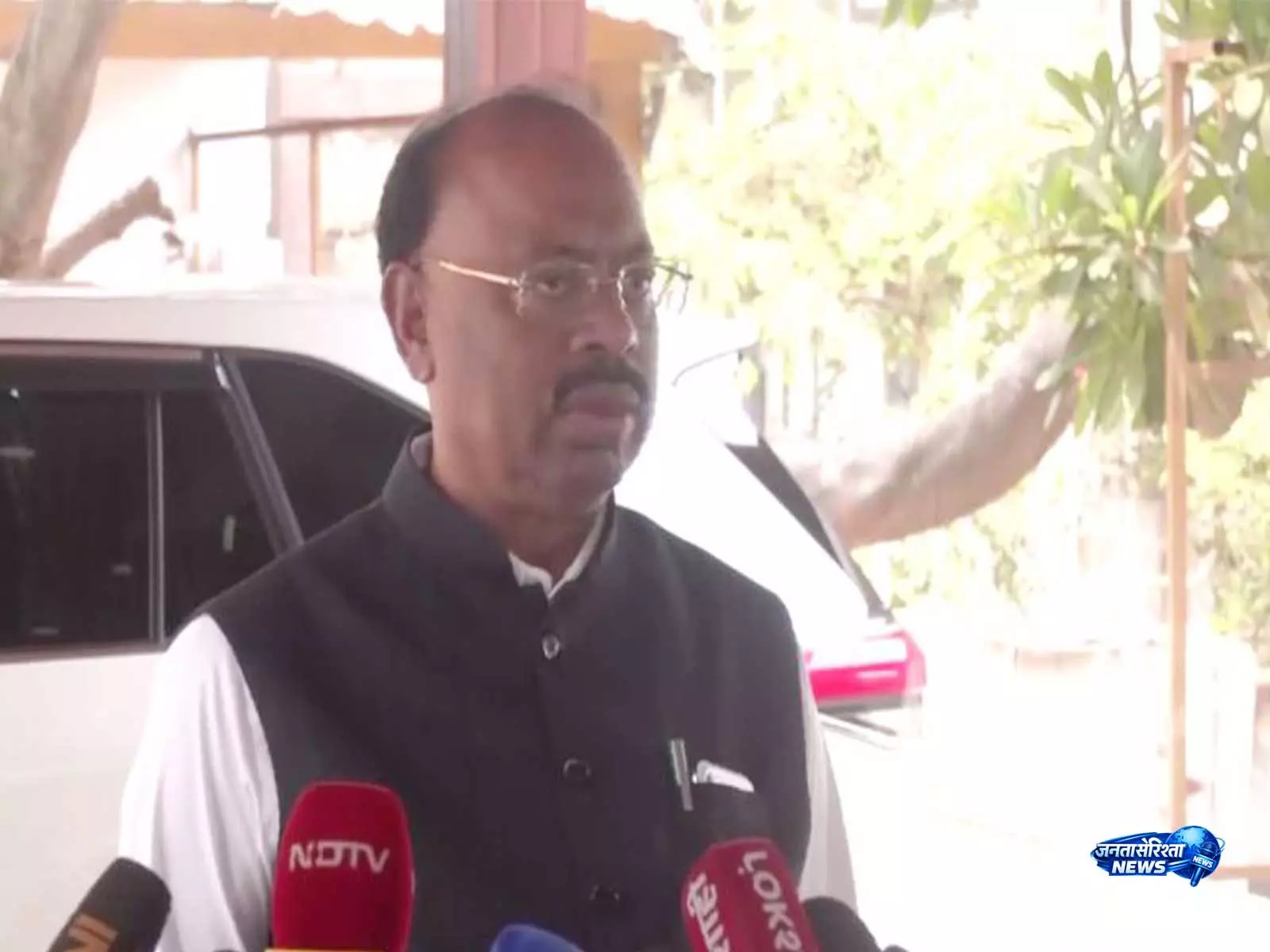 महाराष्ट्र के मंत्री बावनकुले ने बकरीद से पहले गो-हत्या के खिलाफ सख्त MCOCA कार्रवाई की दी चेतावनी महाराष्ट्र के मंत्री बावनकुले ने बकरीद से पहले गो-हत्या के खिलाफ सख्त MCOCA कार्रवाई की दी चेतावनी
