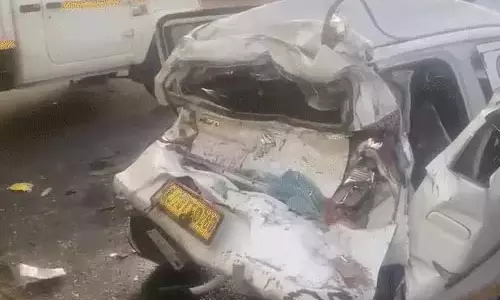 बस का ब्रेक हुआ फेल, चपेट में आने से 8 कार चकनाचूर