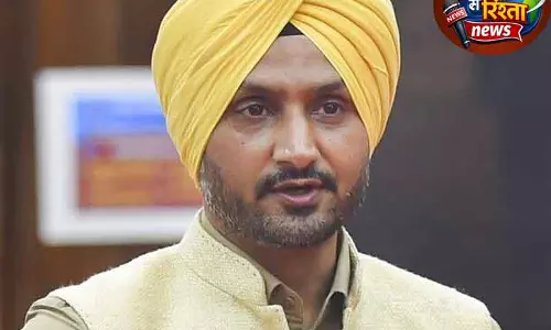 Chandigarh राज्यसभा सीटों पर AAP पर विपक्ष का हमला Chandigarh राज्यसभा सीटों पर AAP पर विपक्ष का हमला