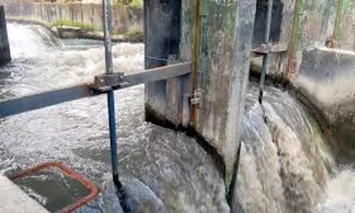 Chandigarh: स्वच्छ पेयजल और सीवरेज व्यवस्था सुनिश्चित करने पर सरकार का फोकस Chandigarh: स्वच्छ पेयजल और सीवरेज व्यवस्था सुनिश्चित करने पर सरकार का फोकस