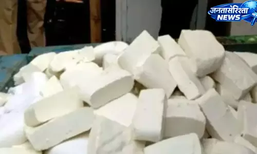 Hapur में मिलावटी पनीर के नेटवर्क का खुलासा Hapur में मिलावटी पनीर के नेटवर्क का खुलासा