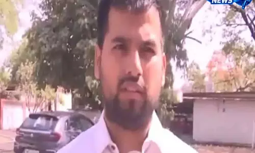 Bhopal: सुप्रीम कोर्ट ने संस्थागत पक्षपात और प्रक्रियागत खामियों पर जताई चिंता, परिवार के वकील का दावा Bhopal: सुप्रीम कोर्ट ने संस्थागत पक्षपात और प्रक्रियागत खामियों पर जताई चिंता, परिवार के वकील का दावा