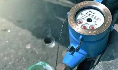 सरकार ने सीएनजी, एलएनजी और हाइड्रोजन डिस्पेंसर के सत्यापन का दायरा बढ़ाया, नई शुल्क लागू सरकार ने सीएनजी, एलएनजी और हाइड्रोजन डिस्पेंसर के सत्यापन का दायरा बढ़ाया, नई शुल्क लागू