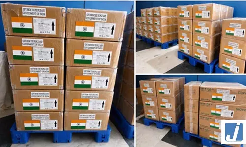 इबोला संकट: भारत ने अफ्रीका को भेजी चिकित्सा सामग्री और सुरक्षा किट की पहली खेप
